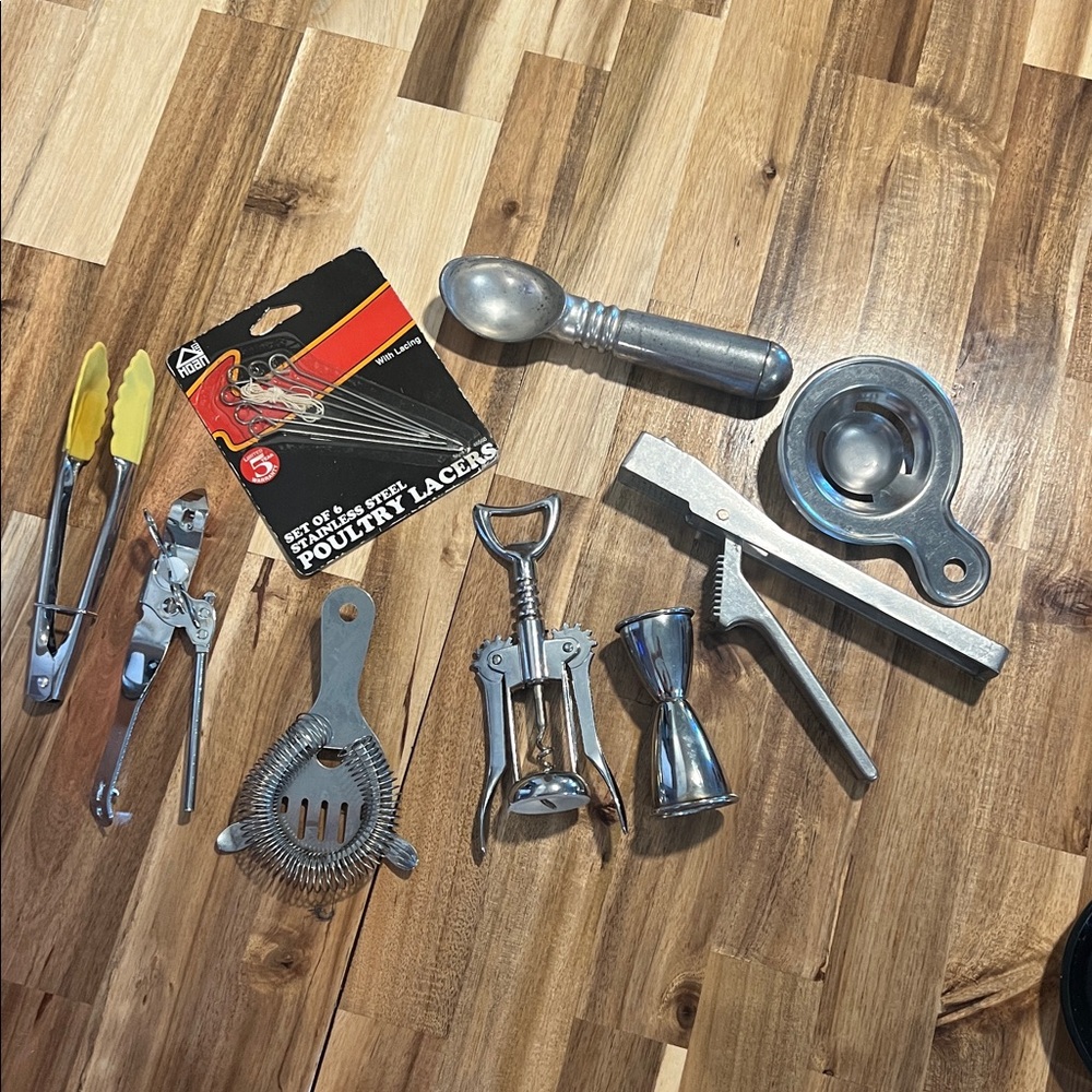 Kitchen / Bar Tools - vintage
